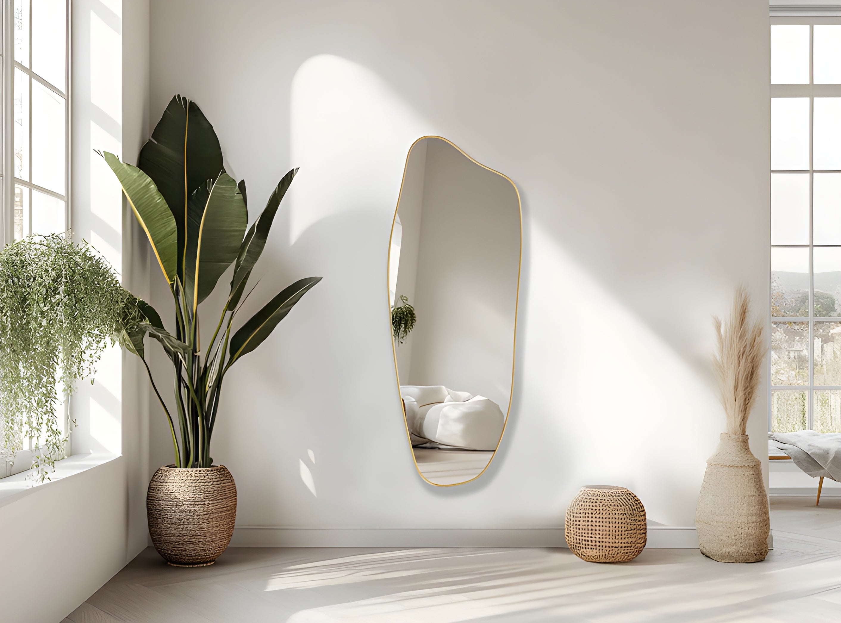 Modern Minimalist Accent Mirror (MM032)